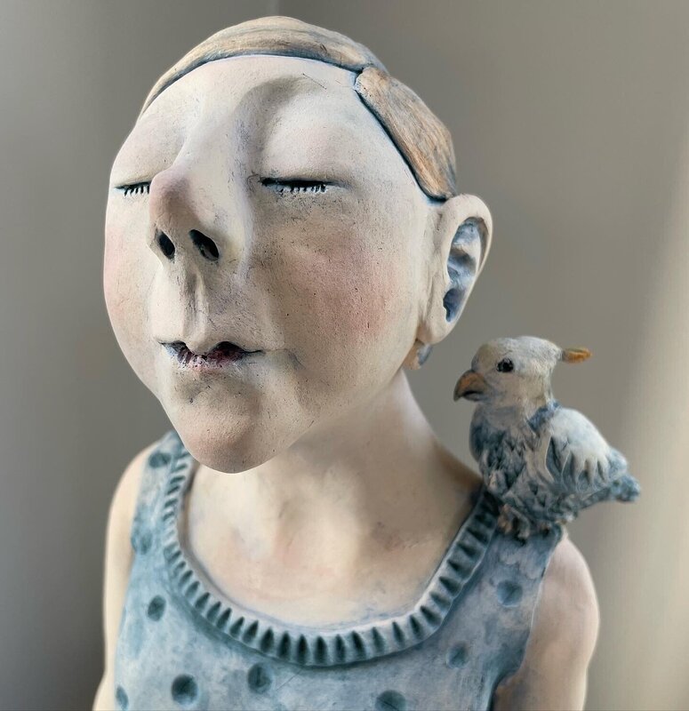Skulptur Cockatoo girl av Jenny Söderlund